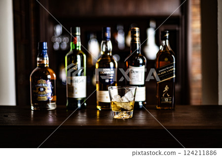 威士忌形象酒吧蘇格蘭威士忌單一麥芽混合陳年酒精西式酒 124211886