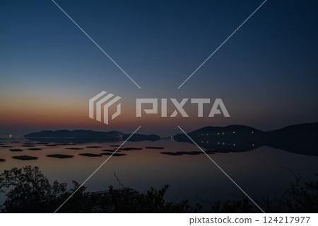 日本岡山縣瀨戶內市左古門的黎明美景 124217977