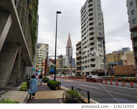 Shinjuku Buildings and Urban Healing Shinjuku Buildings and Urban Healing 124218350