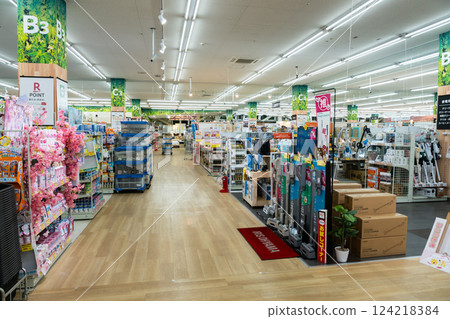Unidy Komae store, 2nd floor sales floor, Izumihonmachi, Komae, Tokyo 124218384