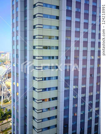 一座摩天大樓 一座摩天大樓 124218991