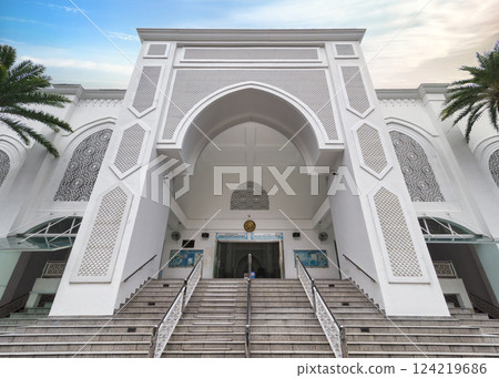 Visit to Al-Bukhari Foundation Mosque in Kuala Lumpur, Malaysia, showcases stunning architecture and serene atmosphere 124219686