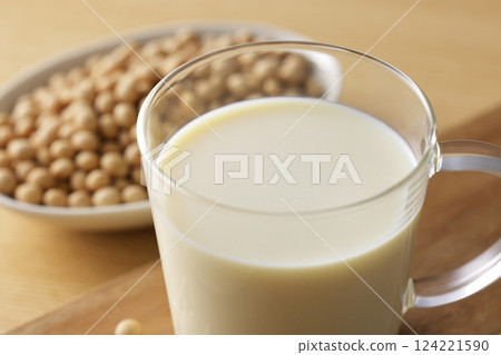 Soy milk Soy milk 124221590