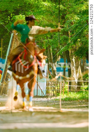 流鏑馬儀式、葵節、京都下鴨神社 124221750