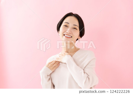 女性美容按摩 124222226