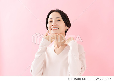 女性美容按摩 124222227