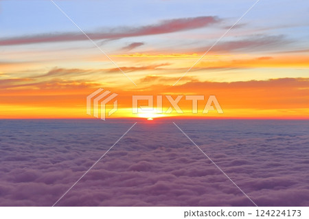 來自富士山峰的神奇之光 124224173