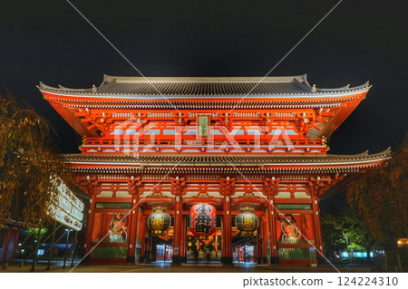 黑夜中的日本東京淺草寺 124224310