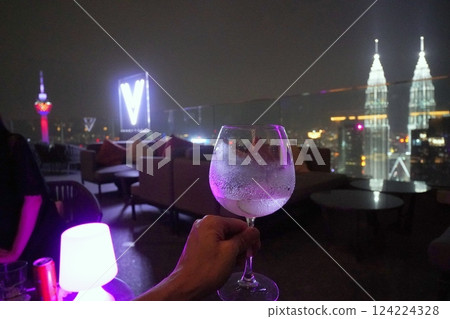 Kuala Lumpur Rooftop Bar 124224328