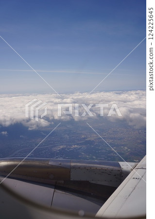 從飛機看見的天空 124225645