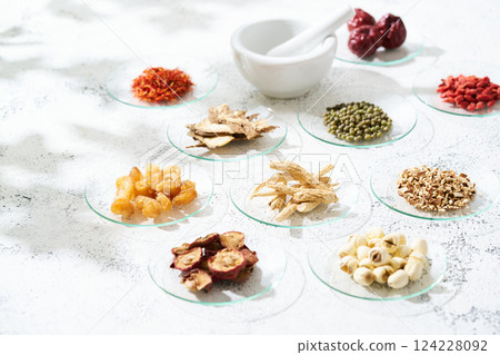 Various herbal medicine ingredients 124228092