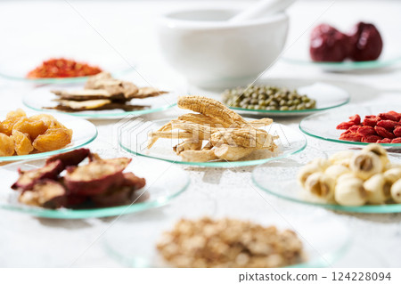 各種草藥成分 124228094