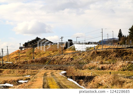 Roadside Station Tono Kaze no Oka and JR Kamaishi Line Roadside Station Tono Kaze no Oka and JR Kamaishi Line 124228685