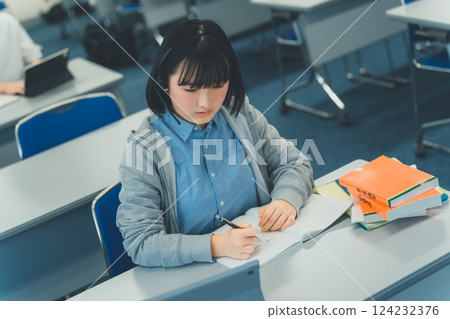 high school student, studying, digital tablet 124232376