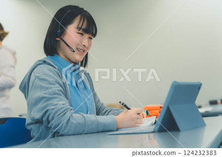 high school student, studying, digital tablet 124232383