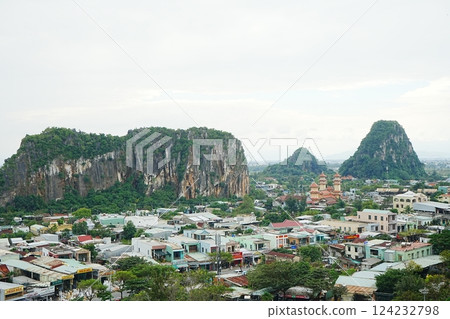 View from the Marble Mountains in Da Nang, Vietnam View from the Marble Mountains in Da Nang, Vietnam 124232798