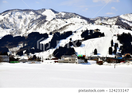 石內丸山滑雪場 (新潟縣南魚沼市) 景色 [2025 年 3 月] 124233147