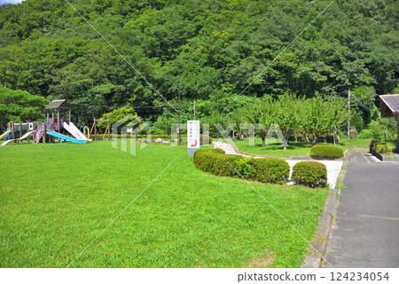 山口縣宮市中國地方秋吉台景清洞入口處 124234054