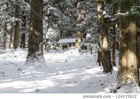 Kumano Shrine 64 Kumano Shrine 64 124235022