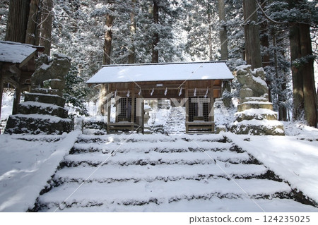 Kumano Shrine 61 Kumano Shrine 61 124235025