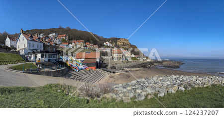 Runswick Bay in North Yorkshire - United Kingdom Runswick Bay in North Yorkshire - United Kingdom 124237207