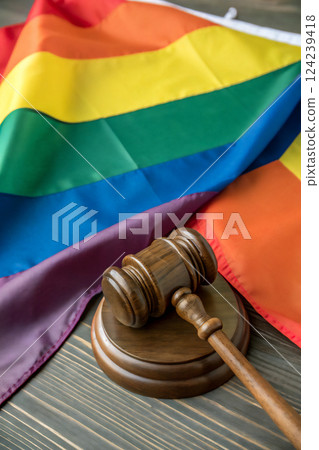 為了公平的社會,LGBTQ+ 權利。尊重多元和法律面前一律平等。 為了公平的社會,LGBTQ+ 權利。尊重多元和法律面前一律平等。 124239418