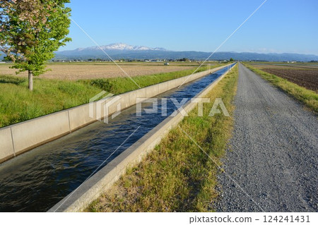 農地道路、農業水道 田園風光 124241431