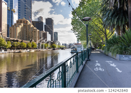 The Yarra River Walk, a popular trail in Melbourne, Victoria, is an easy loop that offers scenic views of the river and city skyline 124242840