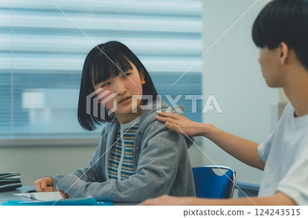 高中生 國中生 學習 124243515