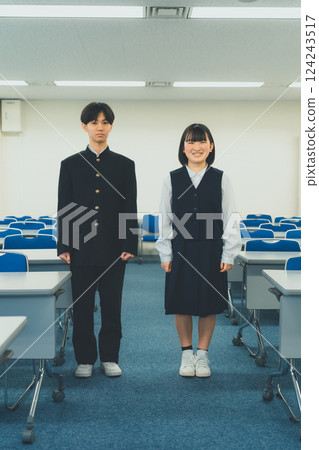 junior high school student, junior high student, middle school student 124243517