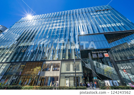 俯瞰東京有樂町和東急廣場的數寄屋橋交叉口風景 124243562