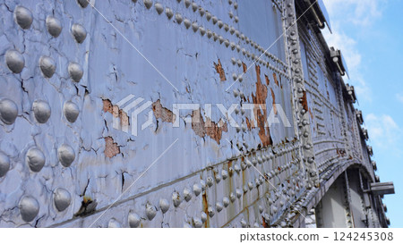 生鏽、漆膜剝落 生鏽、漆膜剝落 124245308