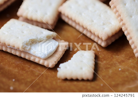 香草奶油夾心餅乾-點心時間 香草奶油夾心餅乾-點心時間 124245791