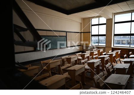 豐鄉小學舊校舍 124246407