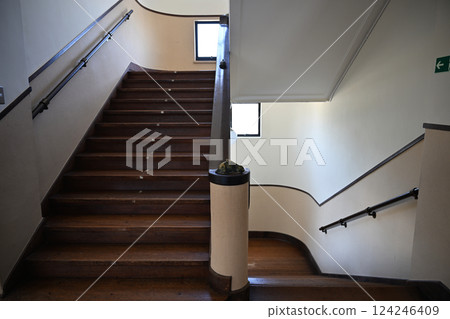 豐鄉小學舊校舍 豐鄉小學舊校舍 124246409
