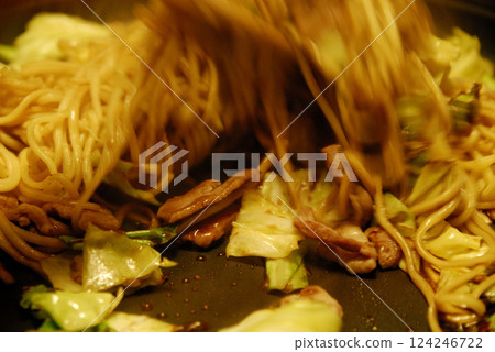 在家做飯的過程 124246722