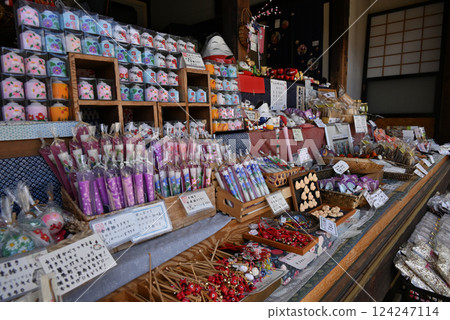 Beautiful original scenery of Japan 124247114