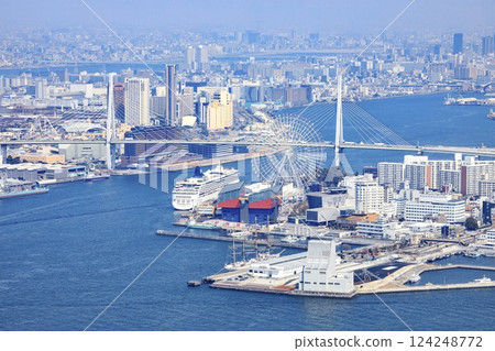 View from Sakishima Cosmo Tower, Osaka Prefecture (Tempozan direction) 124248772