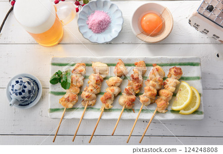 鹽味烤雞肉串 鹽味烤雞肉串 124248808