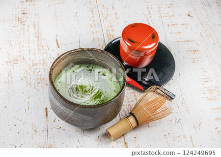 Matcha latte green tea Latee 124249695