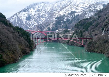 [Toyama Prefecture] Shogawa Valley 124249897