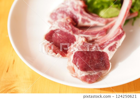 Lamb chop 124250621