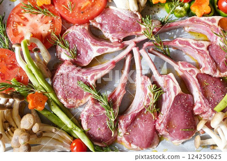 Lamb chop 124250625