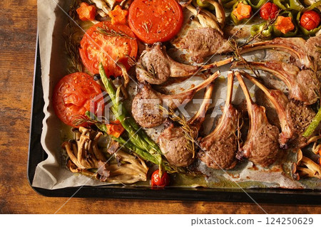 Lamb chop Lamb chop 124250629