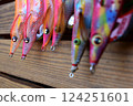 For eging, basic colors such as red, pink, brown, and orange are enough to target bigfin reef squid. 124251601