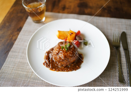 Domestic hamburger Domestic hamburger 124251999