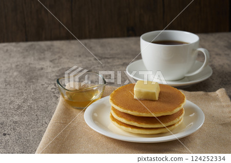 Pancake image Pancake image 124252334