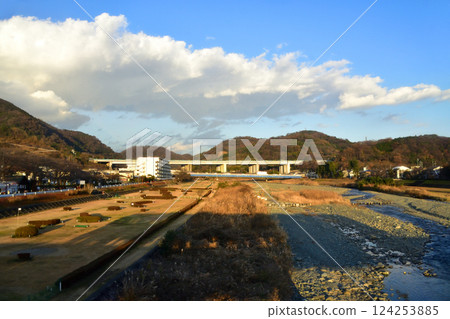 View from the train window on JR Central's Gotemba Line from Matsuda Station to Kozu Station (December 2022) 124253885