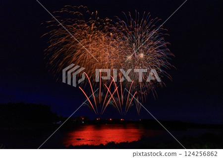 Night sky and fireworks display in Daisen City, Akita Prefecture 124256862