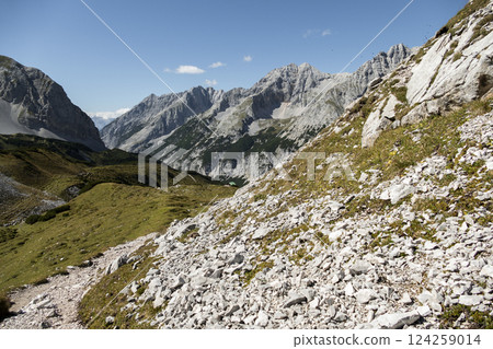 Stempeljoch Wilde Bande Steig at Karwendel mountains on Karwendel Hohenweg, Austria 124259014